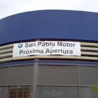BMW San Pablo Motor lona rotulada para apertura Sevilla