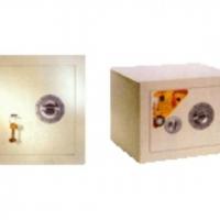 Caja fuerte con combinaci&oacute;n marca Arregui en Sevilla