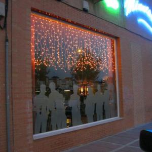 Escaparate de Minessota. Rotulación de vinilos Sevilla