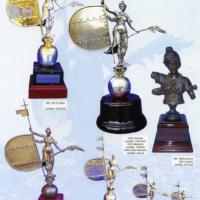 figuras y trofeos Sevilla