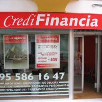 Luna Credifinancia. Rotulación de vinilos en Alcalá de Guadaira Sevilla
