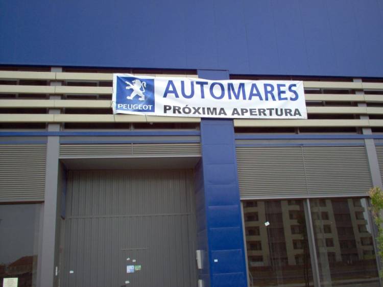 Cartel lona publicitaria de Gran formato. Automares Peugeot Mairena del Aljarafe SEvilla