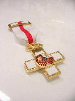 Cruz al Merito Militar Distintivo Blanco