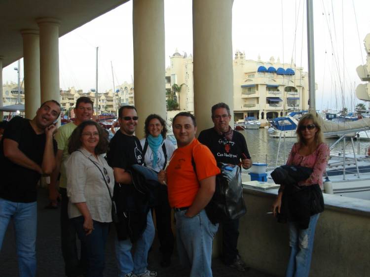 Galería Comercial Puerto Marina