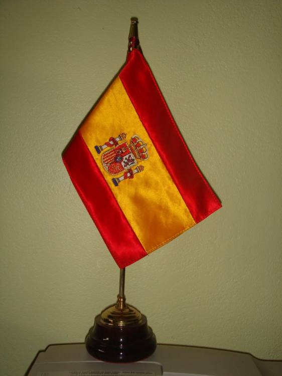 Mini Bandera de sobremesa en tela de raso y bordada de Espa&ntilde;a Sevilla