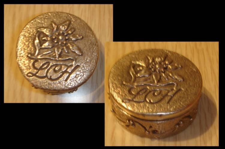 Pastillero de plata de ley con tapa personalizada. regalos de protocolo en Sevilla