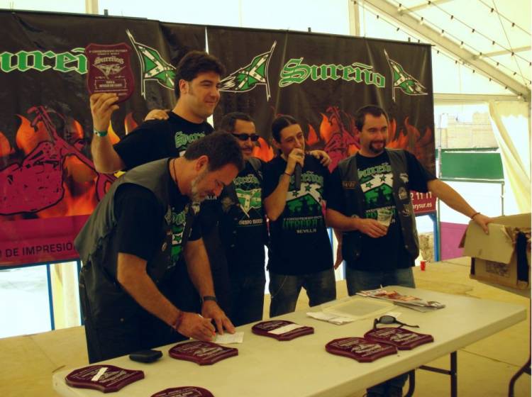 Premios donados por PUBICAR