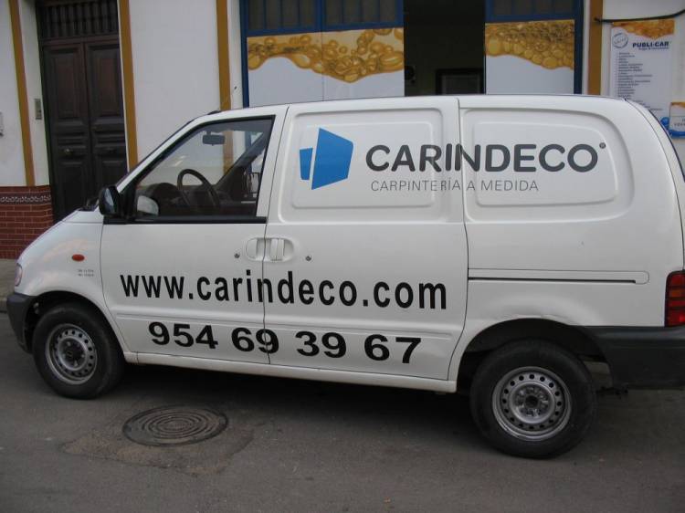 Rotulación Furgón e vinilo de corte Carindeco. Dos Hermanas Sevilla