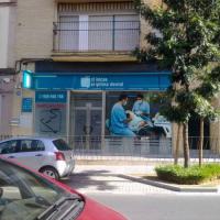 Clínica Séptima Dental Alcalá de Guadaira Sevilla.  Rotulación de vinilos en impresión digital y al ácido