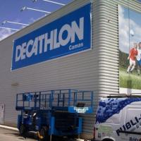 Decathlon Camas Sevilla - Cartel lona publicitaria de Gran formato