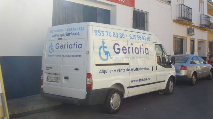 Geriatría Rotulación de furgoneta en vinilo de corte. Dos Hermanas Sevilla