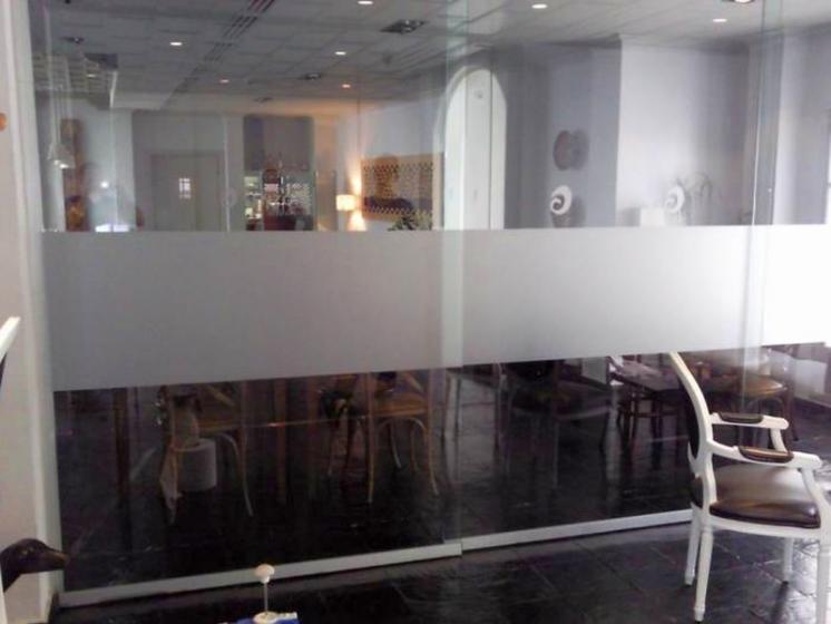 Hotel Hospes Sevilla. Rotulaci&oacute;n de vinilos al &aacute;cido.