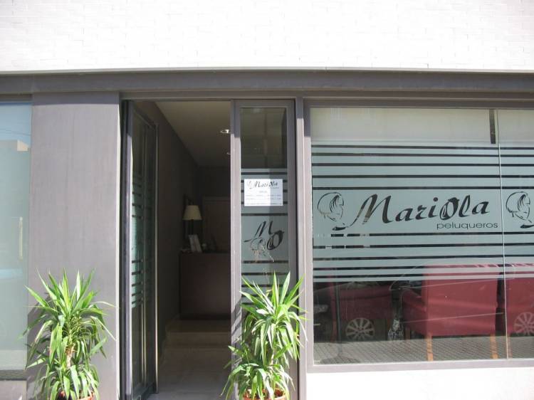 Peluquería Mariola. Rotulación de vinilos en Sevilla