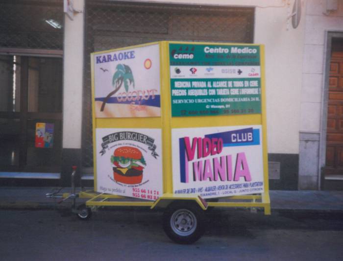 Remolque de 4 caras en rombo ( 8 anunciantes ) a&ntilde;o 2000