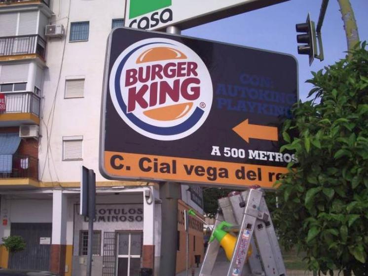 R&oacute;tulo cartel Burguer King Camas Sevilla