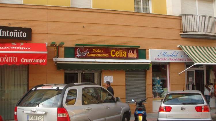 R&oacute;tulo cartel luminoso Luminaria. Complementos Celia Dos Hermanas Sevilla