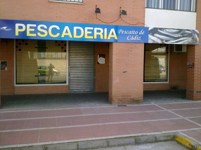 R&oacute;tulo cartel Pescader&iacute;a Avda. de Espa&ntilde;a Dos Hermanas Sevilla