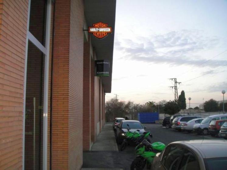 R&oacute;tulo luminoso Banderola Harley Dadvison Sevilla