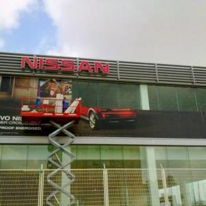 Rotulación de vinilos en impresión digital laminado. Nissan Vanauto Ctra. Sueminencia Sevilla
