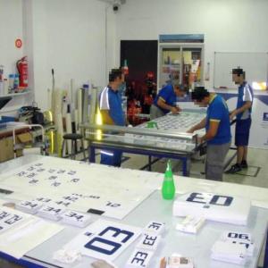 Rótulo cartel Señalización Recambios Buy Original, Grupo Catsa Sevilla