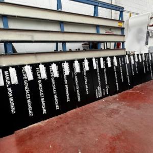 Carteler&iacute;a personalizada callejero para el Ayuntamiento de Dos Hermanas Sevilla.