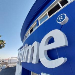 Letras corpóreas en aluminio lacado y frontal de metacrilato rotulado e iluminados con led, para Ontimé Sevilla. Trabajos para Spal Servicios Sevilla. Letras corpóreas en aluminio lacado y frontal de metacrilato rotulado e iluminados con led, para Ontimé Sevilla. Trabajos para Spal Servicios Sevilla.