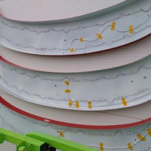 Letras corpóreas en aluminio lacado para Envases Sevilla. Letras corpóreas en aluminio lacado para Envases Sevilla.