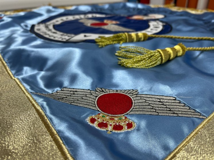 Guión Banderín bordado de compañía en doble raso bordado. Dirección de Enseñanza Ejército del Aire y del Espacio.