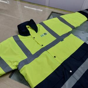 Ropa laboral para H2B2 Dos Hermanas en Sevilla.