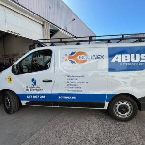 Rotulaci&oacute;n de Furgoneta en vinilo fundido en impresi&oacute;n digital y de corte fundidos. Abus Sevilla 