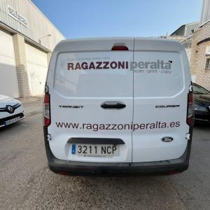Rotulaci&oacute;n de furgoneta en vinilos de corte para Ragazzoni Peralta en Sevilla.