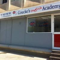 Academia Couckes English Sevilla.  Rotulación de vinilos en impresión digital y al ácido