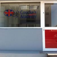 Academia Couckes English Sevilla. Rotulación de vinilos en impresión digital y al ácido