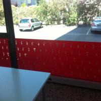 Academia Couckes English Sevilla. Rotulación de vinilos en impresión digital y al ácido
