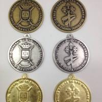 Cuartel General de la Fuerza Terrestre ( Futer ) Capitan&iacute;a General de Sevilla. Medallas fundidas
