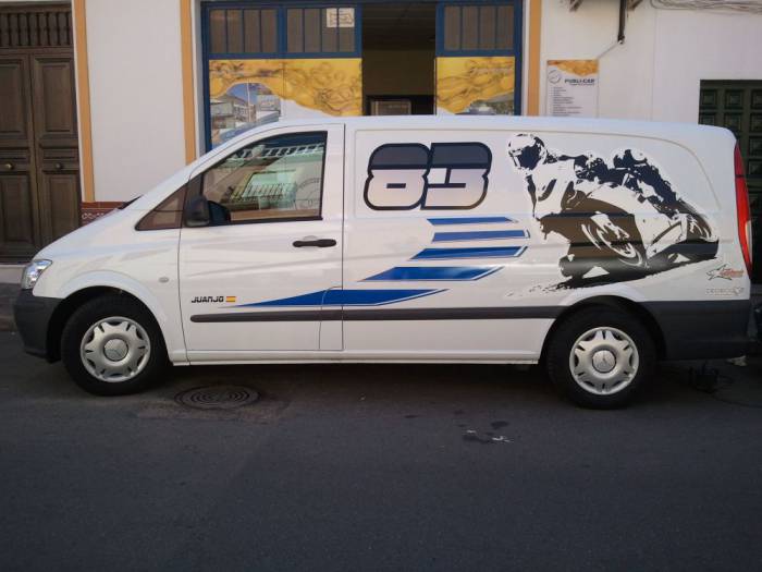 Congelados del Poniente, Rotulación de furgoneta con vinilos de fundición laminado. Sevilla