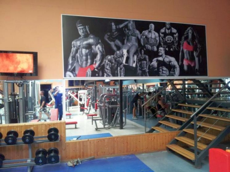 Impresión digital sobre Lona enmarcada. Gim Bodymaster Dos Hermanas Sevilla