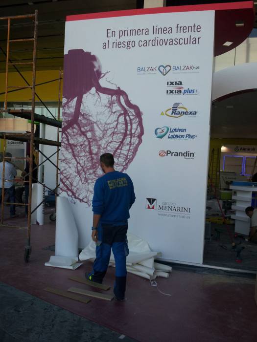 Impresión digital sobre vinilo. Congreso enfermedades cardiovasculares Fibe Sevilla octubre 2012