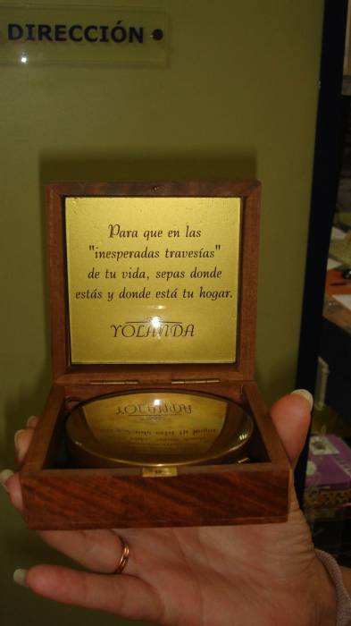 Placa personalizada en estuche