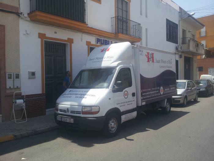 Rotulación camión Charcutería y Carnicería Juan Pérez e Hijo, Sevilla
