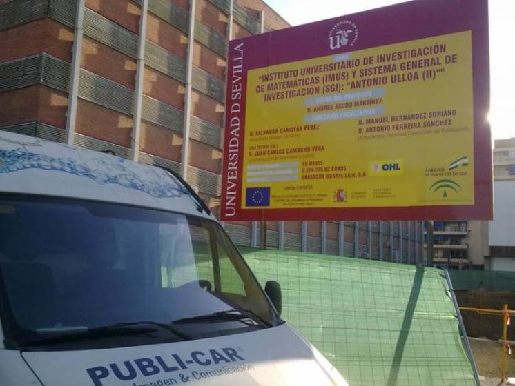 R&oacute;tulo Cartel Vallas o cartel de obras homologadas de la Universidad de Sevilla