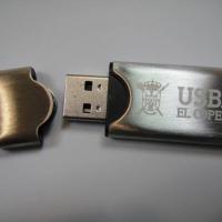 Pendrive 8 GB grabado a l&aacute;ser. Usba El Copero Sevilla