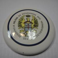 Residencia Militar de Estudiantes San Hermenegildo, Sevilla. Placa en cer&aacute;mica para metopa