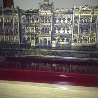 Sagunto 7 Sevilla, Resina con peana de madera. Trofeo en 3D