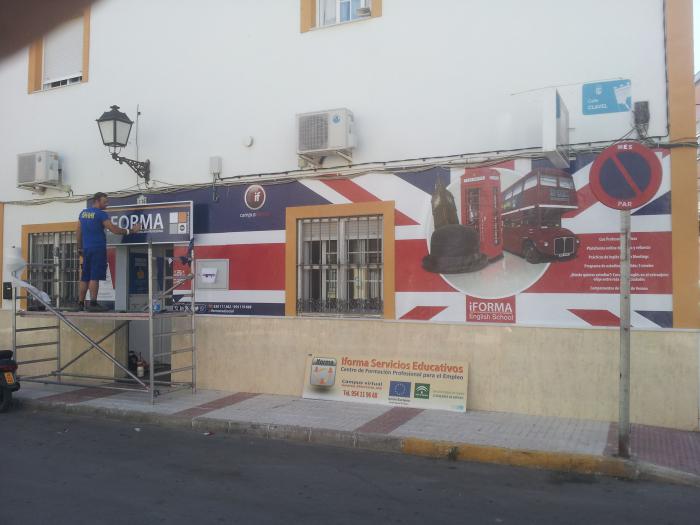 Rotulación de vinilos especiales de pared. Iforma La Algaba, Sevilla