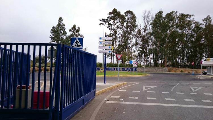 R&oacute;tulo Cartel directorio direccional Universidad Pablo de Olavide de Sevilla