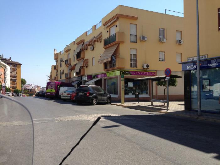 R&oacute;tulo cartel luminoso Luminaria. Muebles Maybel, Dos Hermanas Sevilla