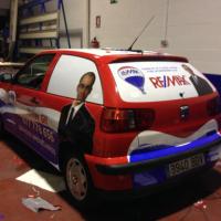 Rotulación integral de vehículo en impresión digital sobre vinilo laminado fundido. Inmobiliarias Remax , Sevilla