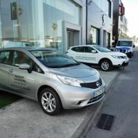 Rotulación en vinilo de corte Nissan Vanauto Sevilla