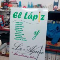 Rótulo cartel con rotulación El Lápiz y La Aguja, El Ronquillo Sevilla